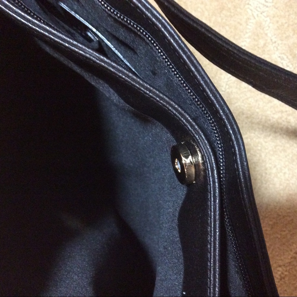 Stone & Co. Black Leather Shoulder Bag - Picture 6 of 7